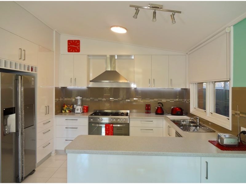 8 Warwillah Avenue, Wangaratta VIC 3677