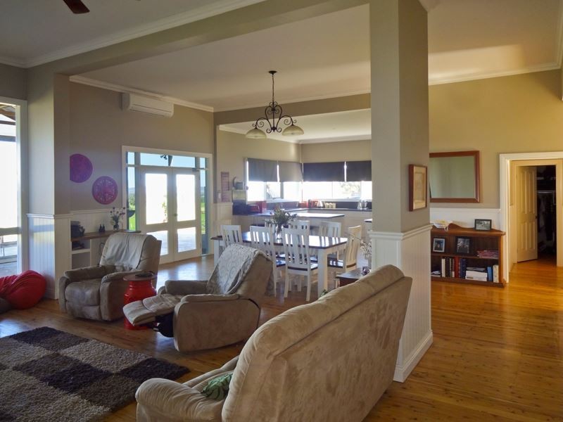 147 Upper Taminick Road, Glenrowan VIC 3675