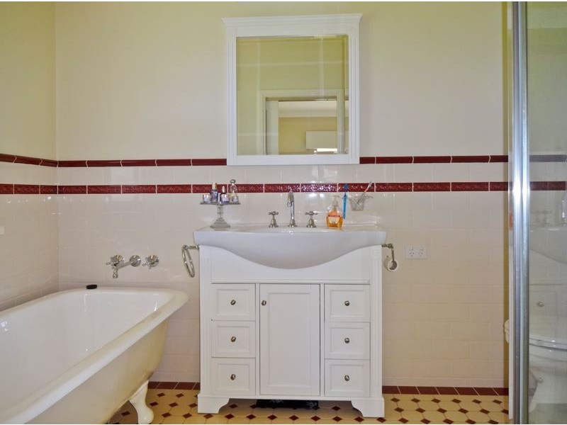 434 Lyons Road, Tarrawingee VIC 3678