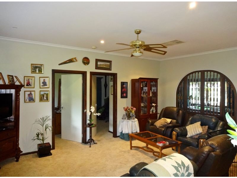 725 Benalla-Whitfield Road, Greta South VIC 3675