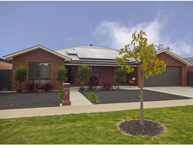 27 Logan Drive, Wangaratta VIC 3677