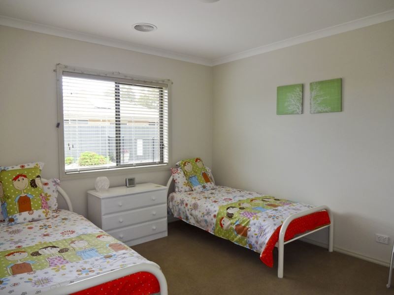 27 Logan Drive, Wangaratta VIC 3677