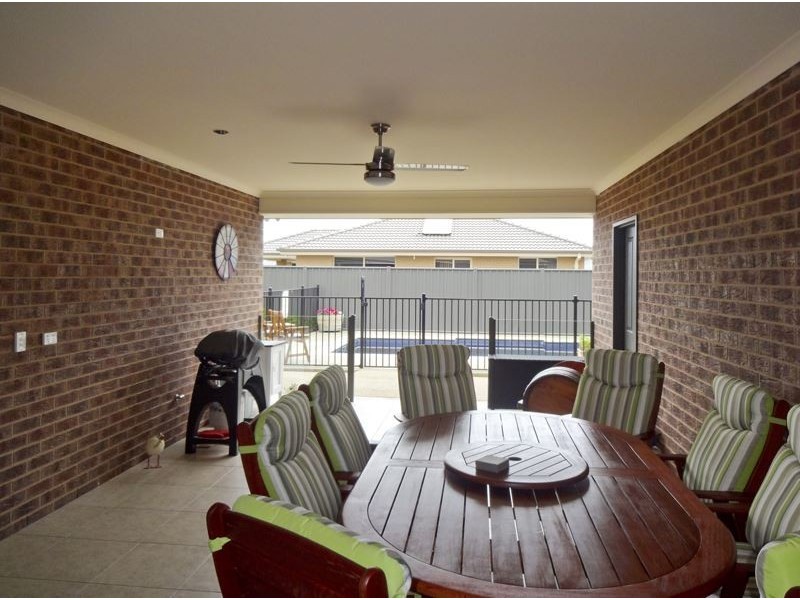 27 Logan Drive, Wangaratta VIC 3677