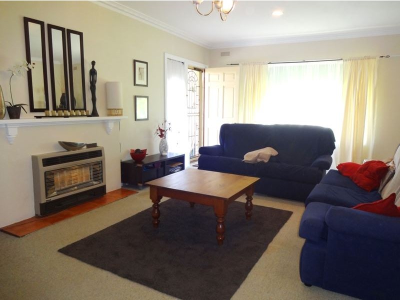 8 Park Crescent, Wangaratta VIC 3677