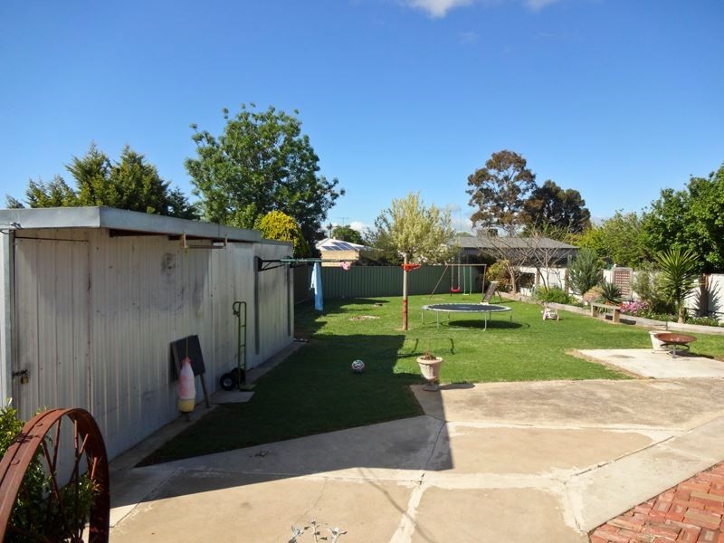 32 Irving Street, Wangaratta VIC 3677