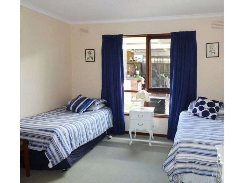 11 Omar Close, Glenrowan VIC 3675