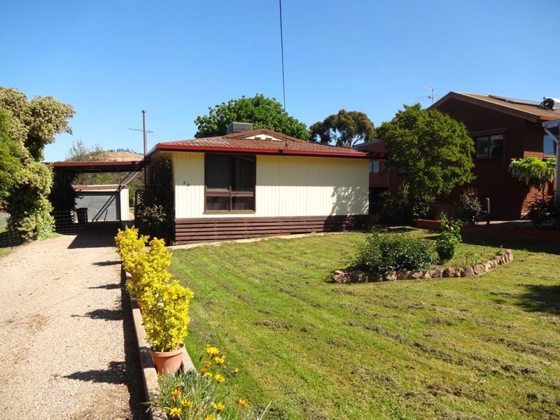 70 Church Street, Glenrowan VIC 3675