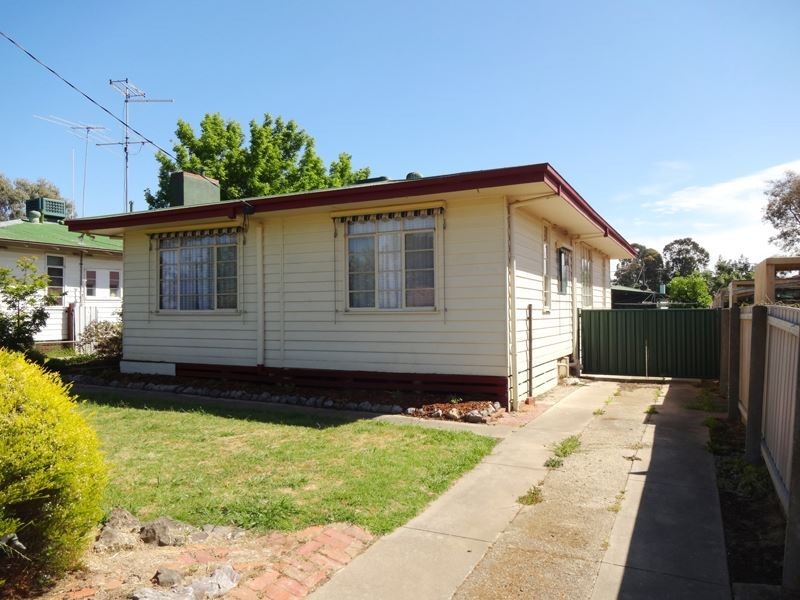 51 Irving Street, Wangaratta VIC 3677