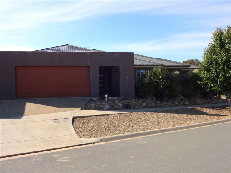 16 Kingfisher Drive, Wangaratta VIC 3677