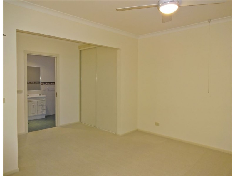 17 Collyndale Drive, Wangaratta VIC 3677