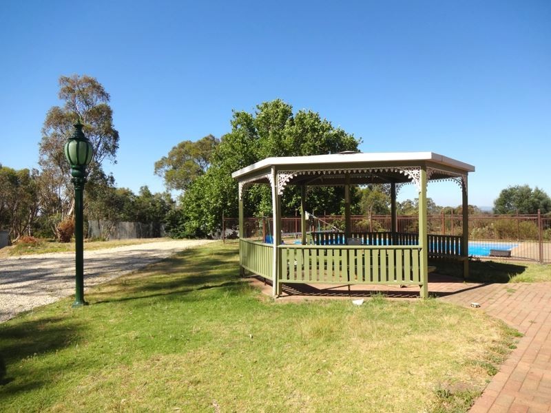 30 Cox Road, Wangaratta South VIC 3678