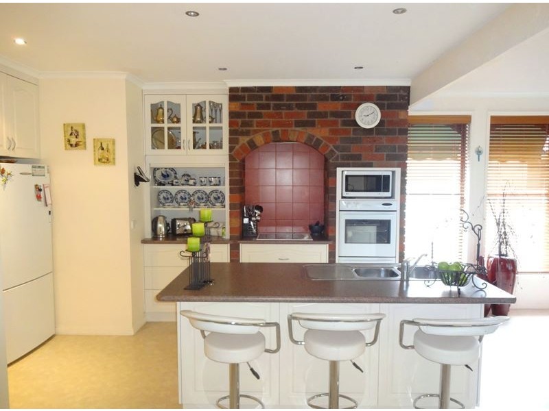 37 Esmond Street, Wangaratta VIC 3677