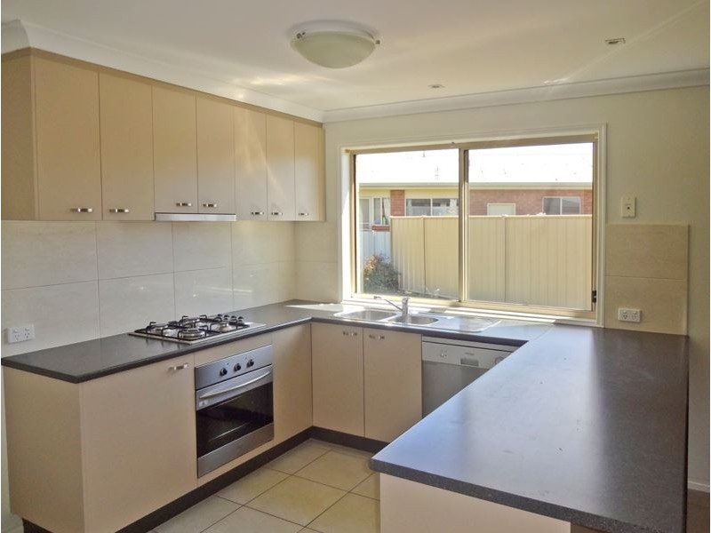 2/15 Puglisi Court, Wangaratta VIC 3677