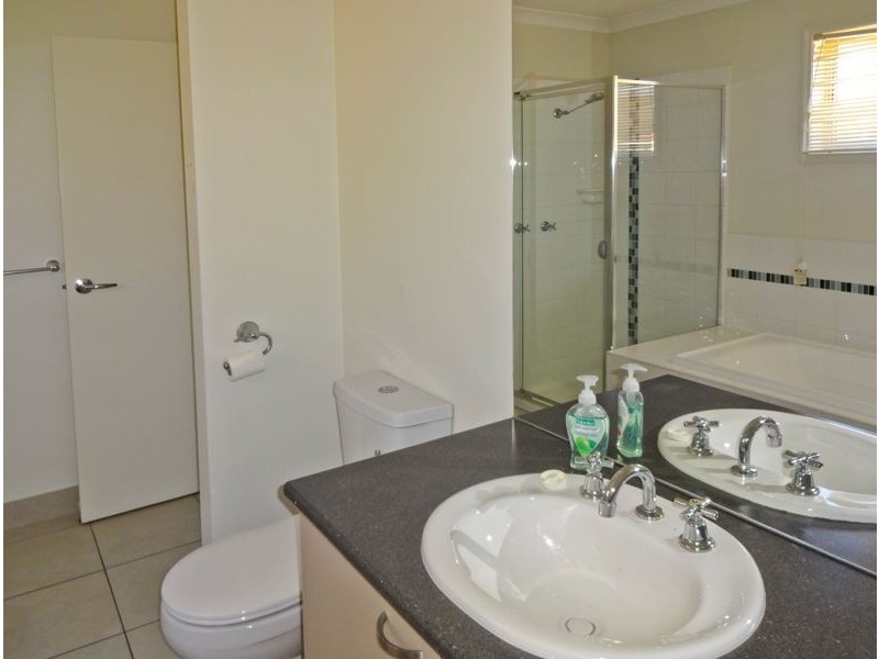 2/15 Puglisi Court, Wangaratta VIC 3677