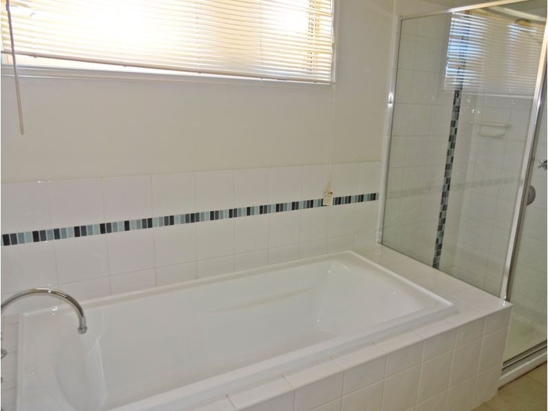 2/15 Puglisi Court, Wangaratta VIC 3677