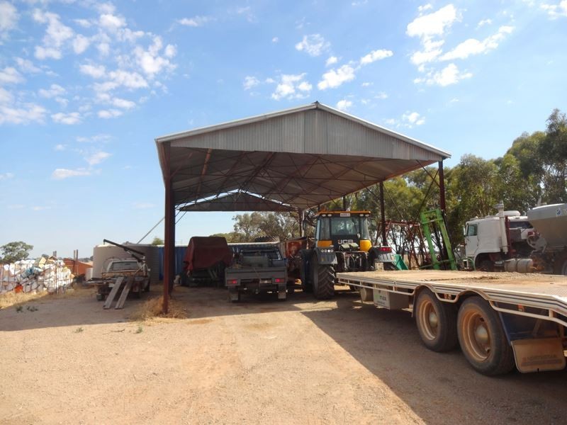 785 Boomahnoomoonah East Road, Bundalong VIC 3730