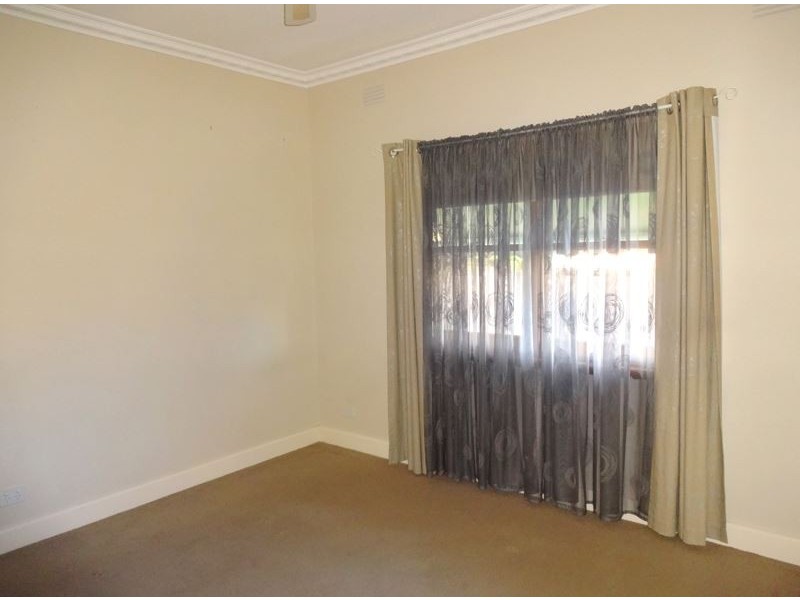 28 Burns Street, Wangaratta VIC 3677