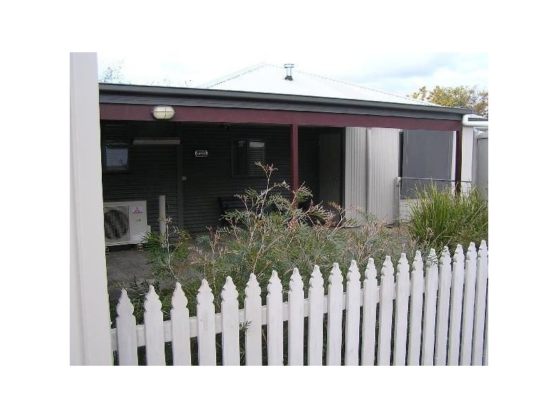 1/41 Shadforth Street, Oxley VIC 3678