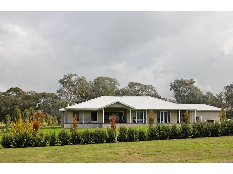 678 Wangaratta-Yarrawonga Road, Waldara VIC 3678