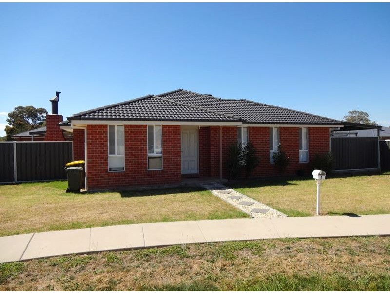 4 Buffalo Close, Wangaratta VIC 3677