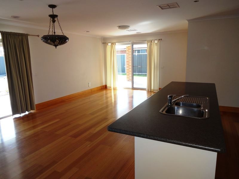 4 Buffalo Close, Wangaratta VIC 3677