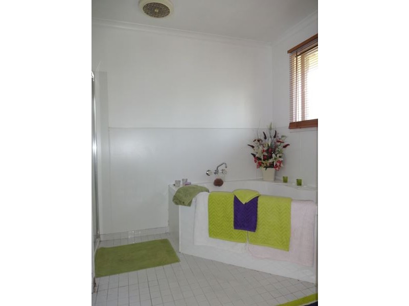 17 Mistletoe Lane, Glenrowan VIC 3675