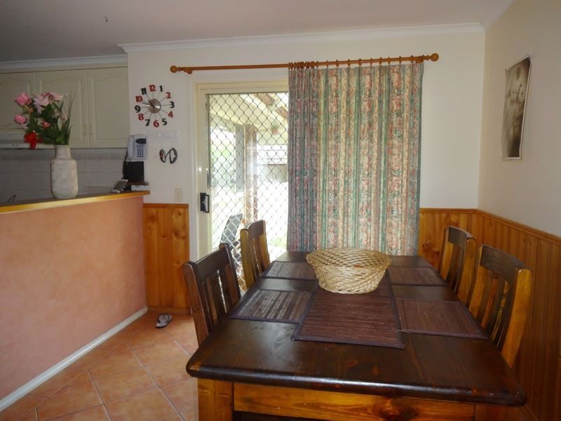 9 Milnes Creek Drive, Wangaratta VIC 3677