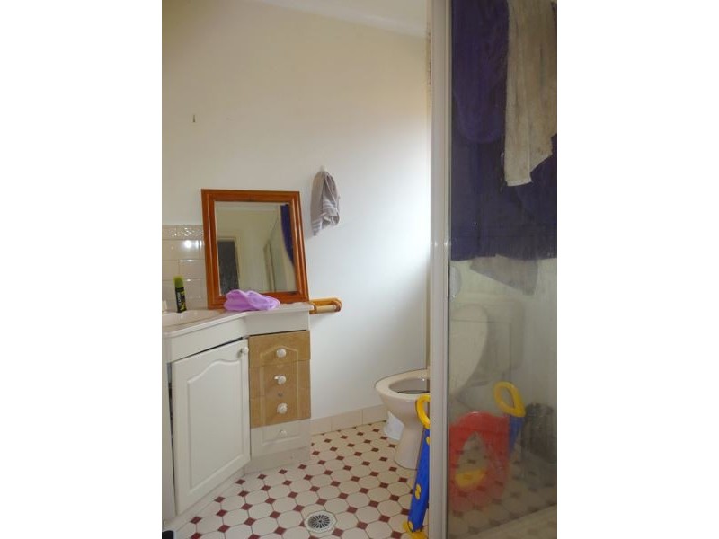 9 Milnes Creek Drive, Wangaratta VIC 3677