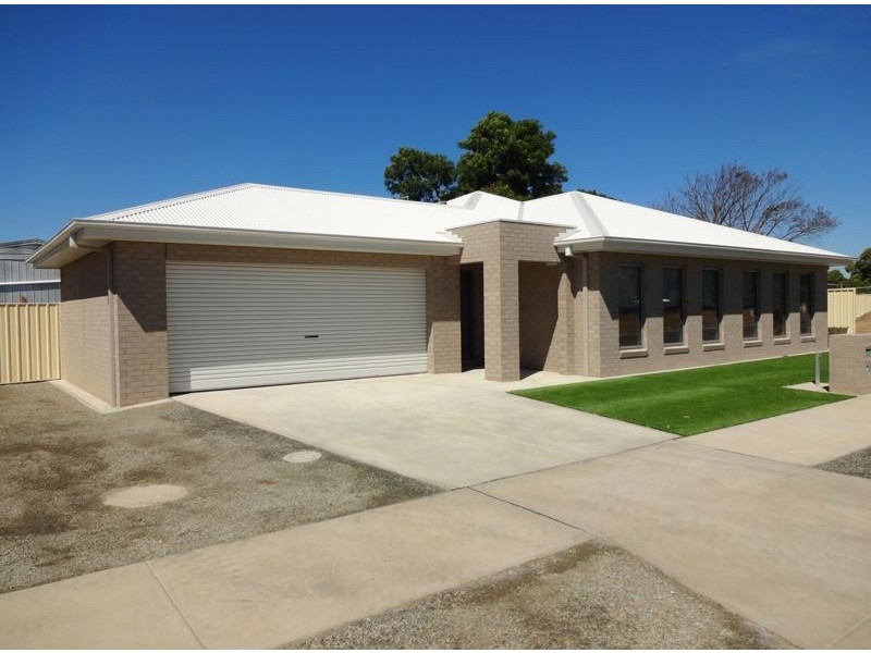 7 Dalwhinnie Drive, Wangaratta VIC 3677