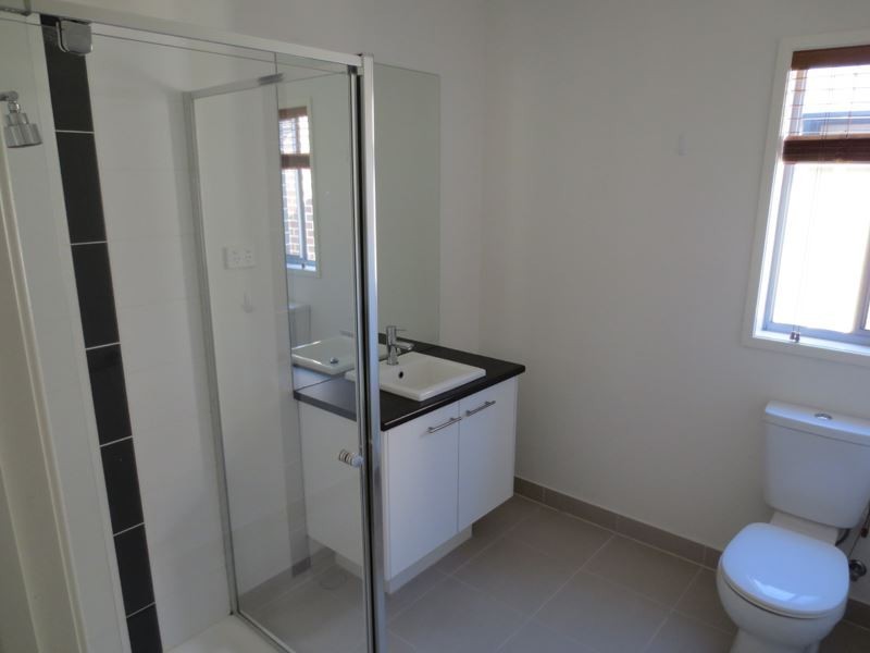 32A Collyndale Drive, Wangaratta VIC 3677