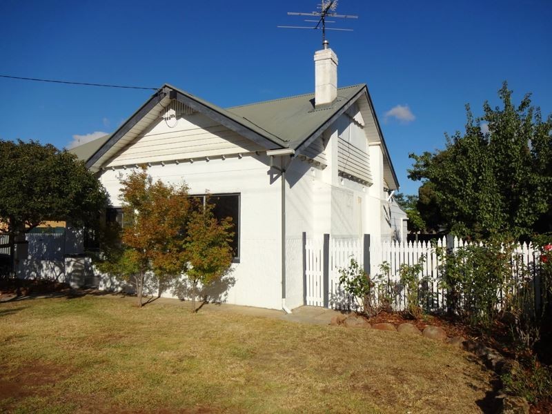 3 Floyd Avenue, Wangaratta VIC 3677