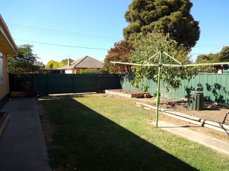 13 Buchan Avenue, Wangaratta VIC 3677