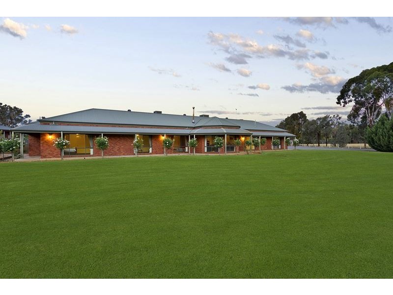 1388 Wangaratta-Yarrawonga Road, Killawarra VIC 3678