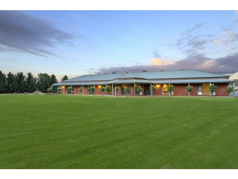 1388 Wangaratta-Yarrawonga Road, Killawarra VIC 3678