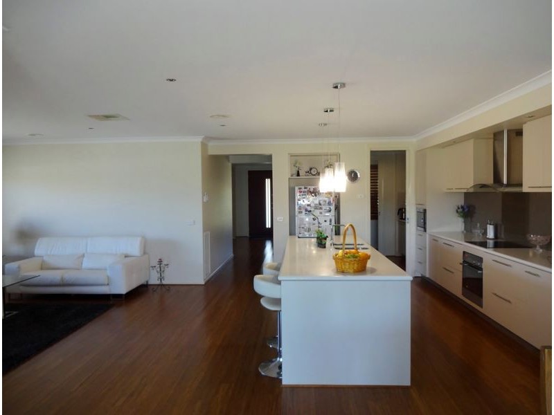 5 Arlington Park Avenue, Wangaratta VIC 3677