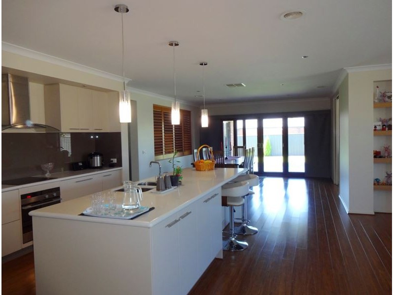 5 Arlington Park Avenue, Wangaratta VIC 3677