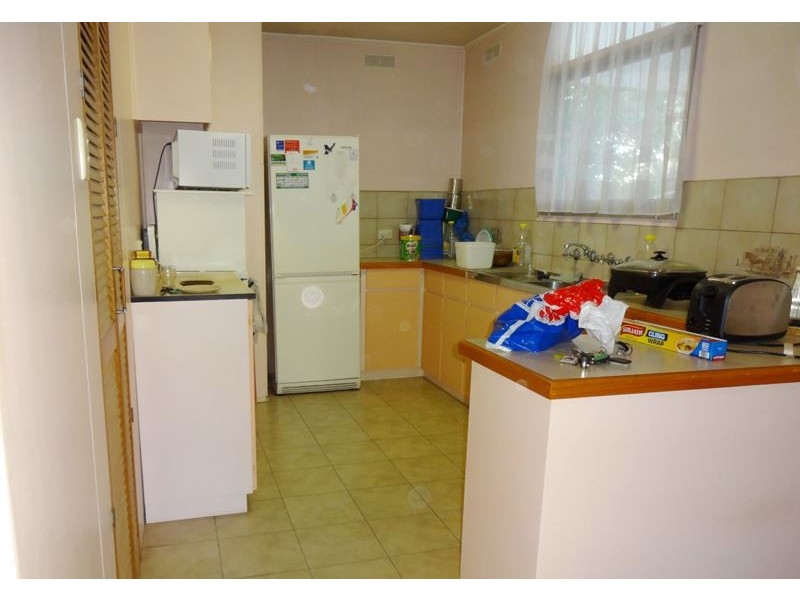 136 Anzac Road, Springhurst VIC 3682