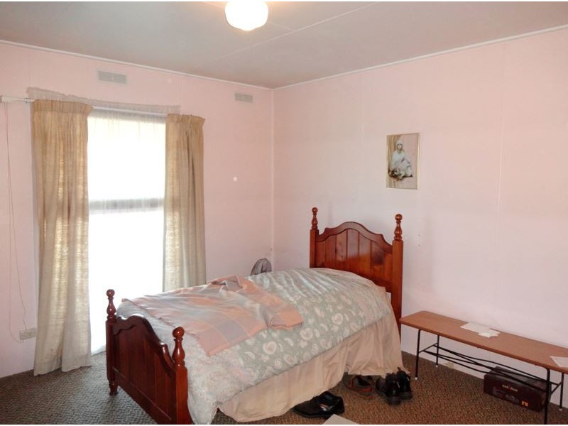 136 Anzac Road, Springhurst VIC 3682