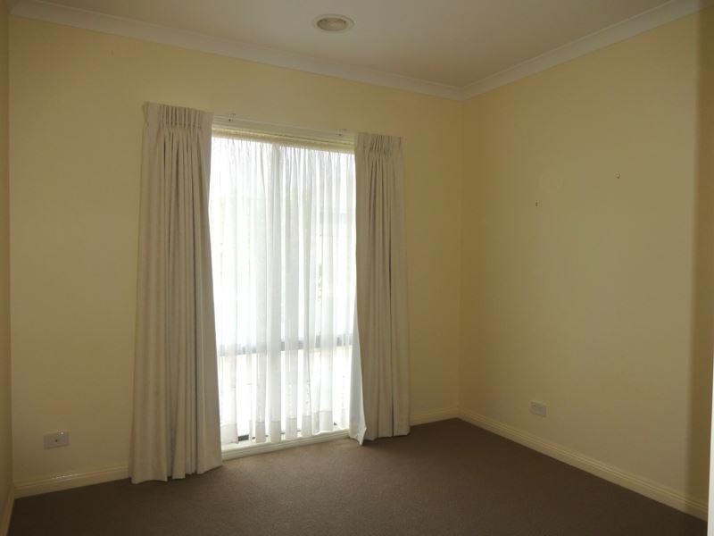 4 Kingfisher Drive, Wangaratta VIC 3677