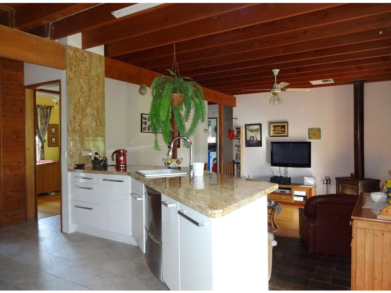 East Wangaratta VIC 3678