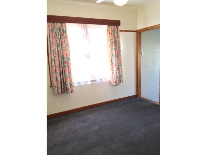 25 Younger Street, Wangaratta VIC 3677