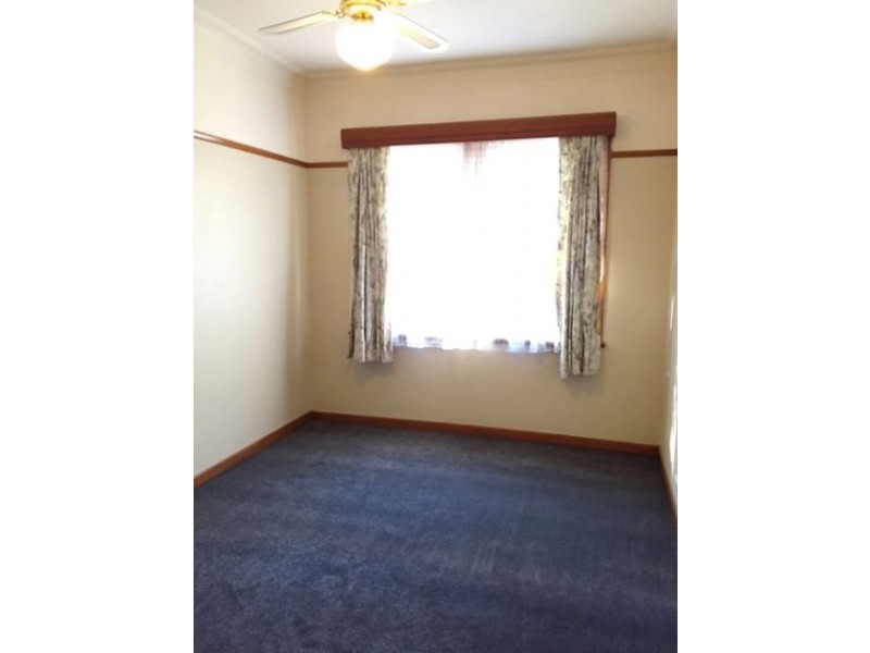 25 Younger Street, Wangaratta VIC 3677