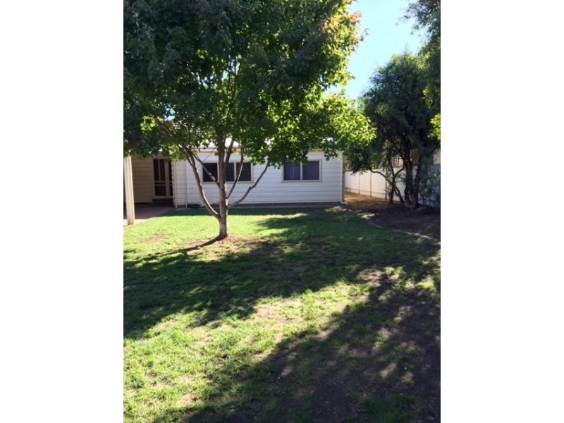 25 Younger Street, Wangaratta VIC 3677