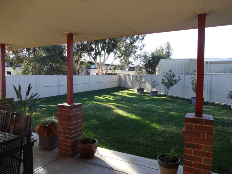 11 Spurwing Place, Wangaratta VIC 3677