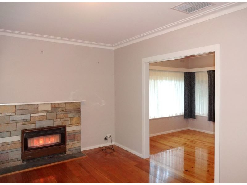 24 Sisely avenue, Wangaratta VIC 3677