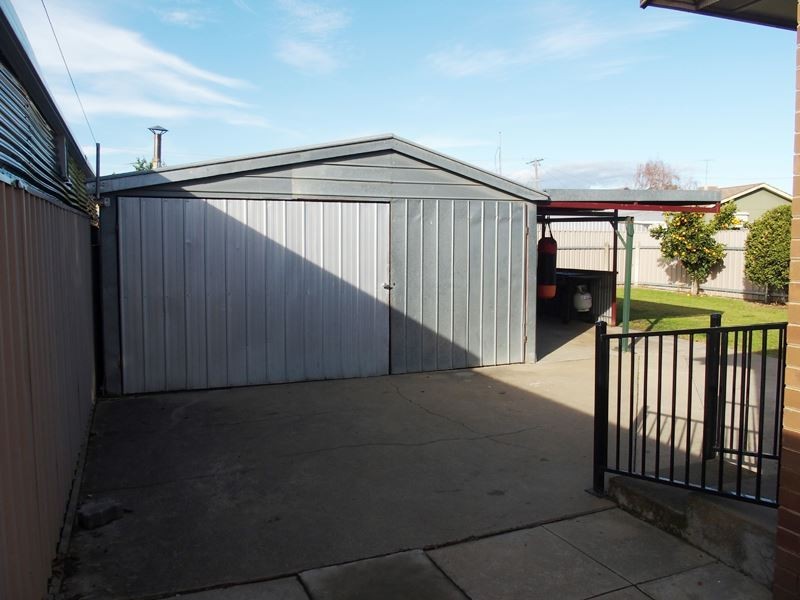 22 Mitchell Avenue, Wangaratta VIC 3677