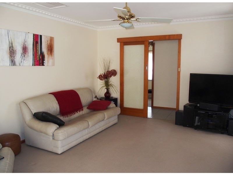 11 Milford Grove, Wangaratta VIC 3677