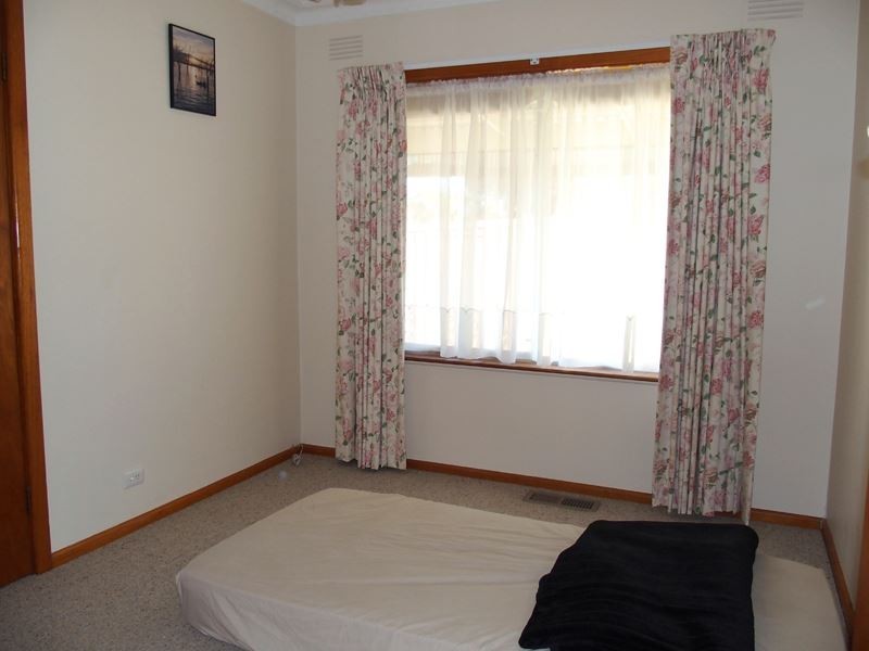 11 Milford Grove, Wangaratta VIC 3677