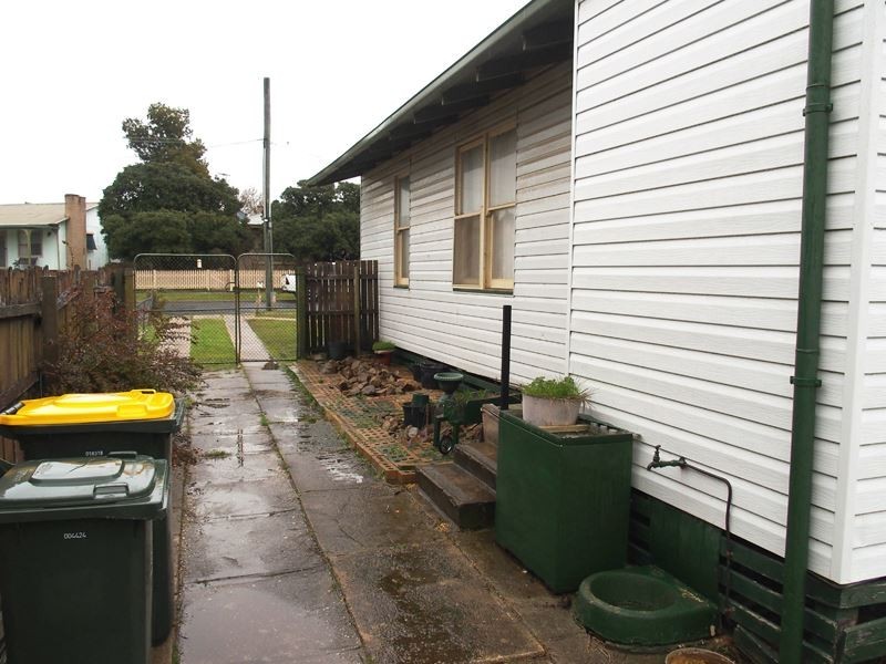 5 Lamont Street, Wangaratta VIC 3677