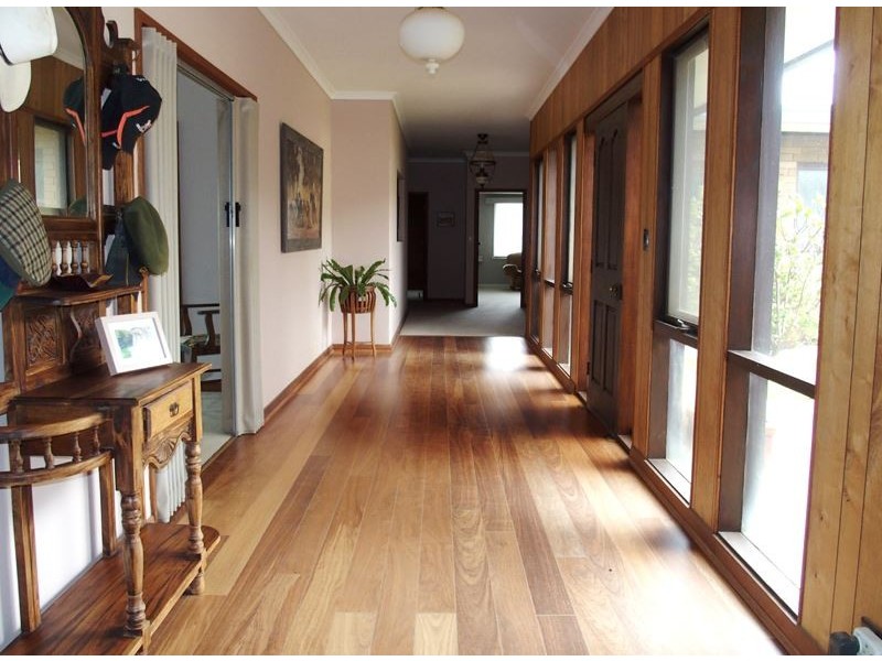 114 Booth Road, Taminick VIC 3675